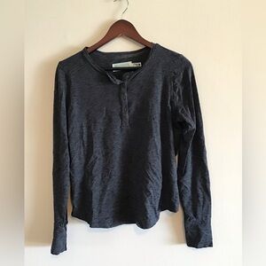 Aventura Dark Grey Top